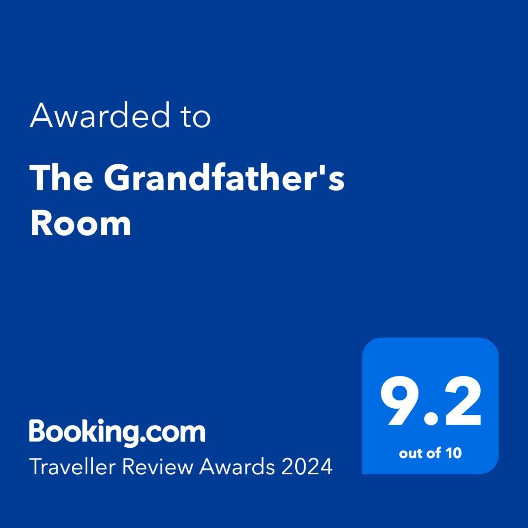 The Grandfather'S Room Himare Exterior photo